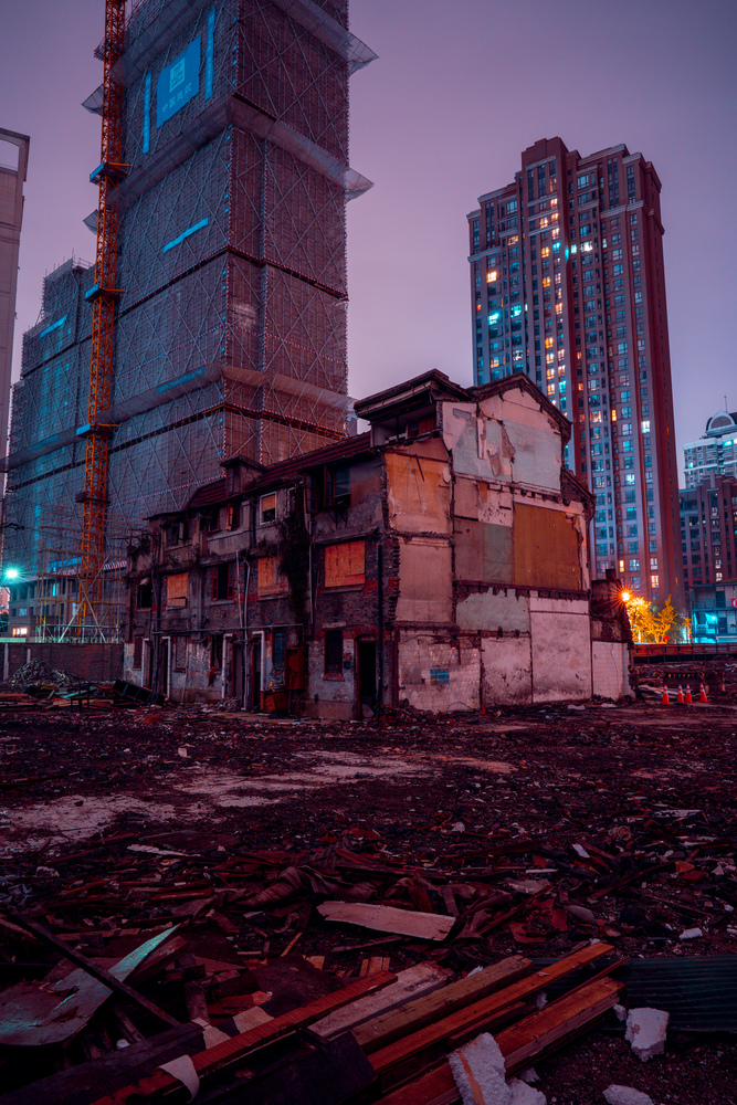 Photographer Captures Shanghai’s Disappearing Streets